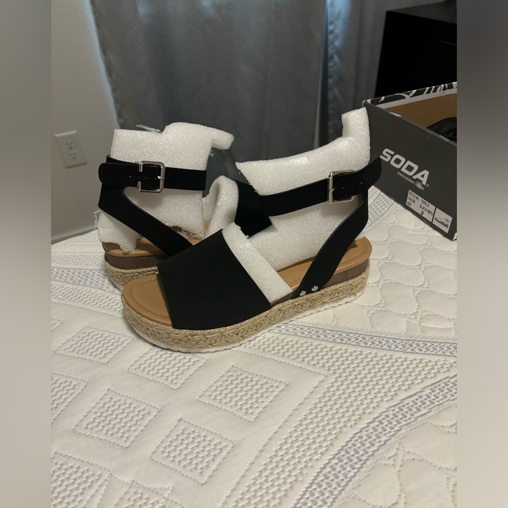 Womens Sandals